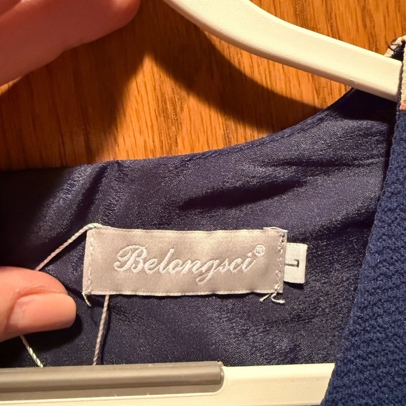 Floral Blue Shift Dress - Picture 7 of 10